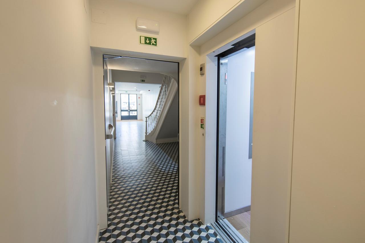 Urban Chic Apartment In The Heart Of Historic リスボン エクステリア 写真